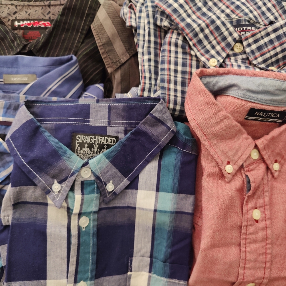 Bundle 2-Men's Mixed Size and Brands Resell Lot of Button Up Shirts (13)